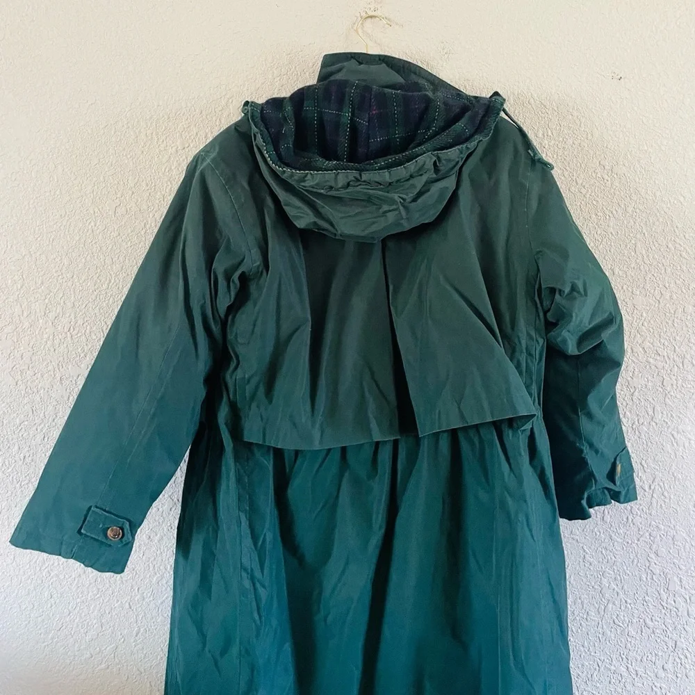 Vintage 90s Eddie Bauer Wool Lined Down Insulated Puffer Trench Coat in Green